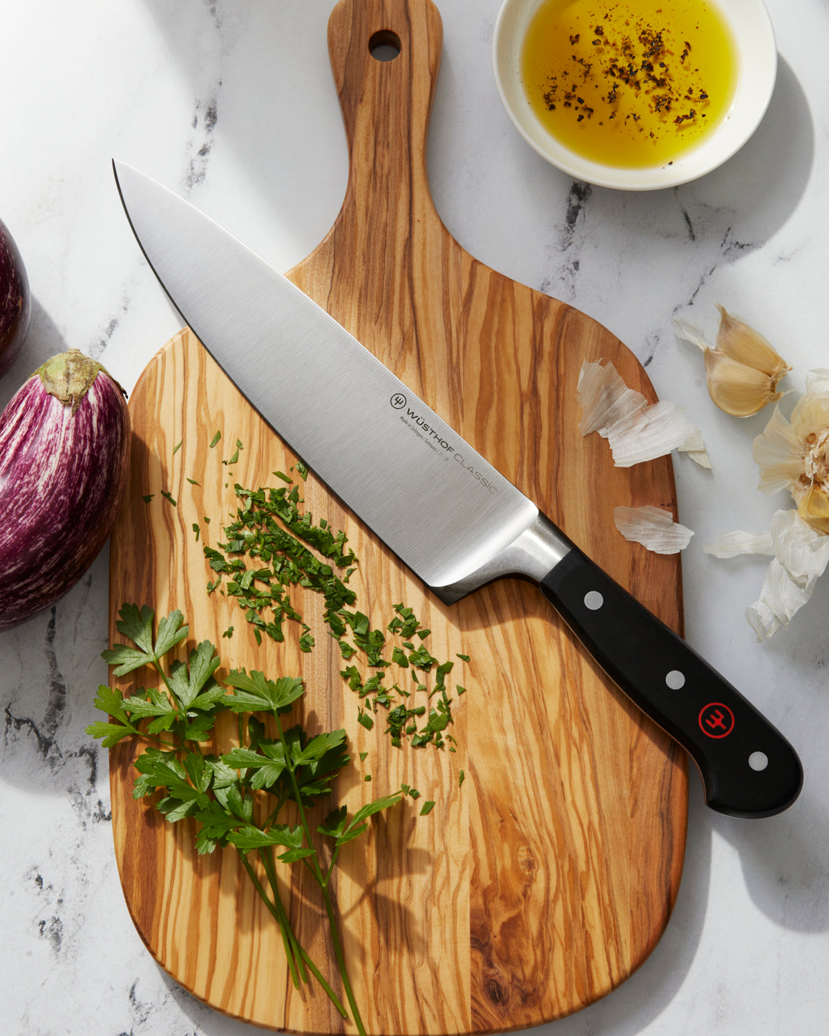 ヴォストフ WÜSTHOF CLASSIC 牛刀 20cm WÜSTHOF Classic Chef's Knife 20 cm | 8 inch – WÜSTHOF UK